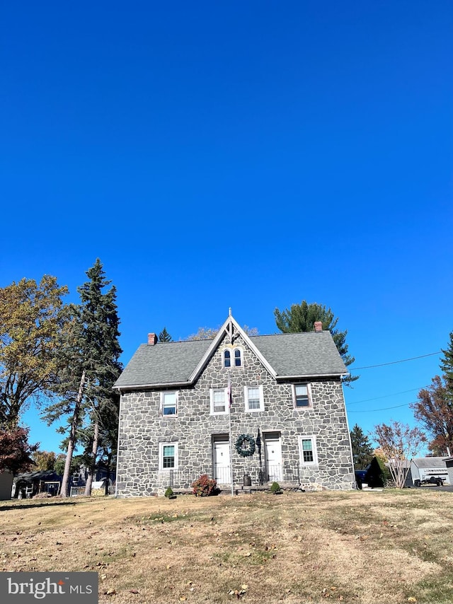 view of front of house