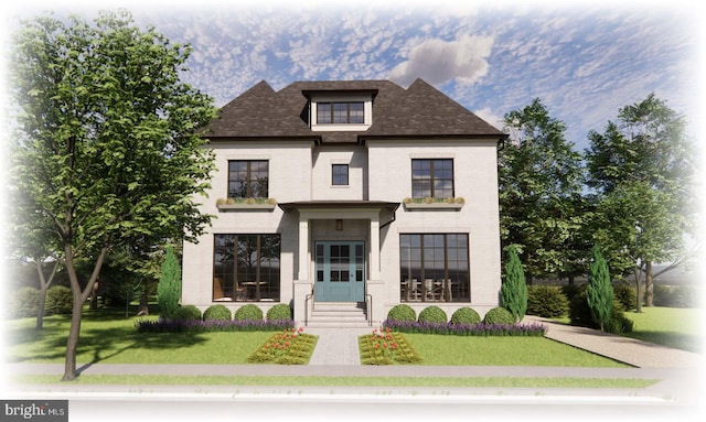 view of front of home with a front lawn