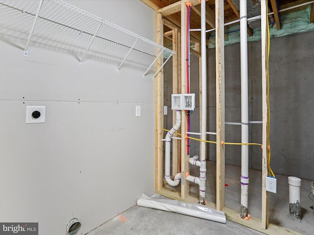 laundry room with electric dryer hookup