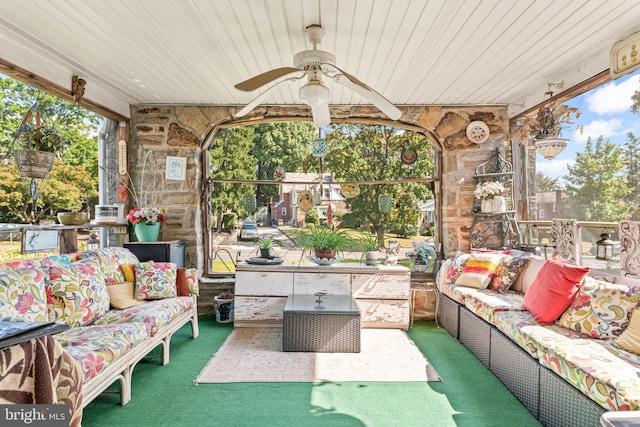 view of patio / terrace featuring an outdoor hangout area and ceiling fan