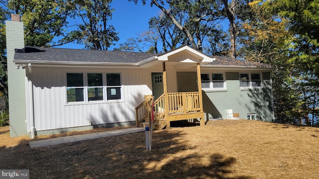 view of front of house