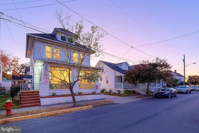 view of front of house