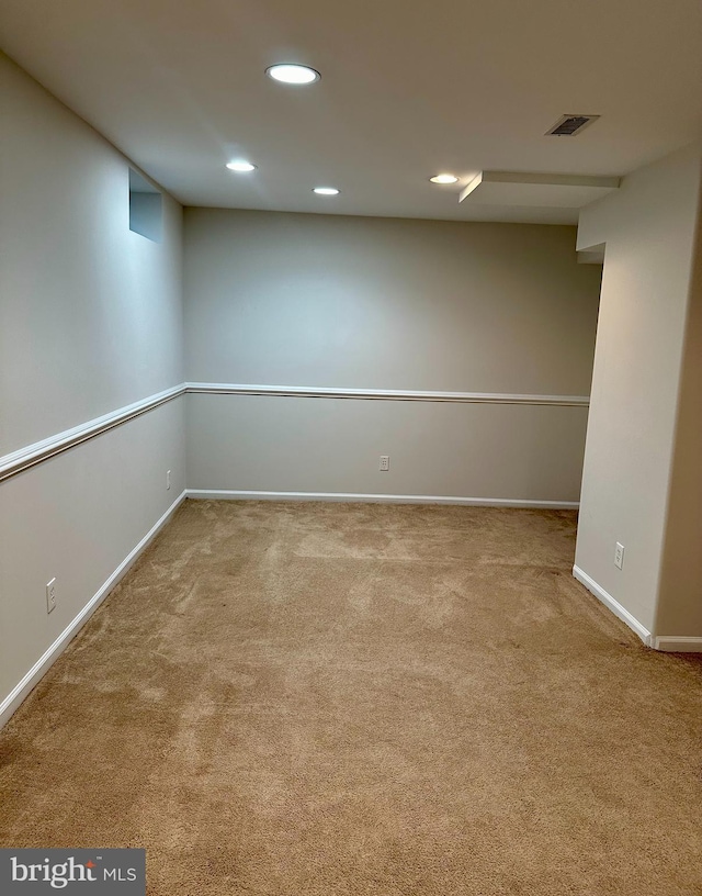 view of carpeted spare room