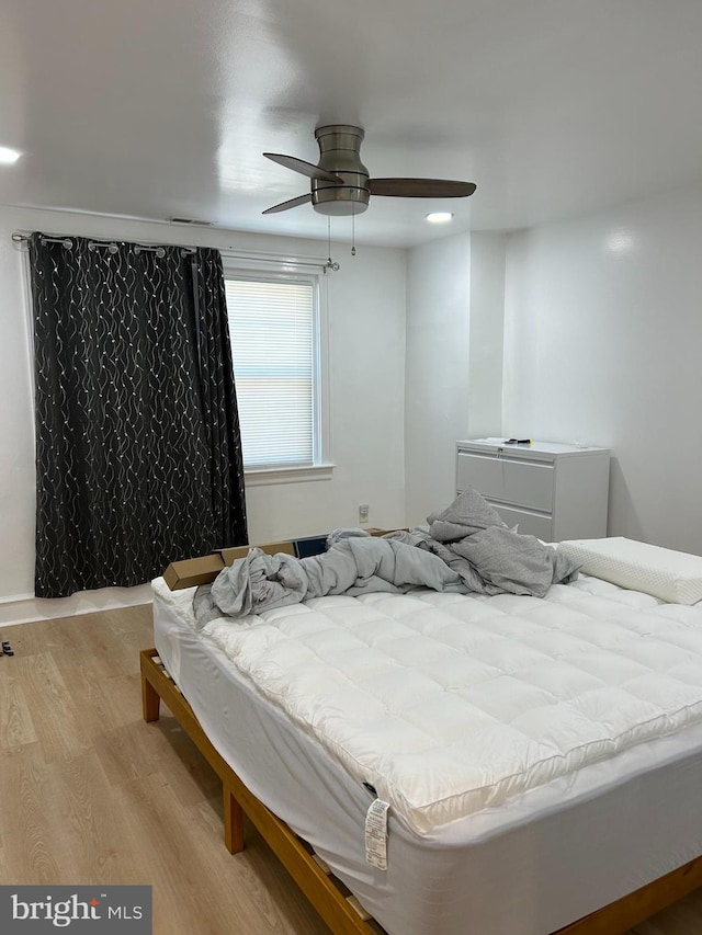 3234 Fanshawe St, Philadelphia, PA 19149 - bedroom featuring light hardwood / wood-style flooring and ceiling fan