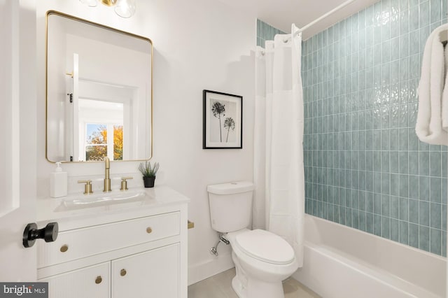 full bathroom featuring vanity, shower / bathtub combination with curtain, and toilet