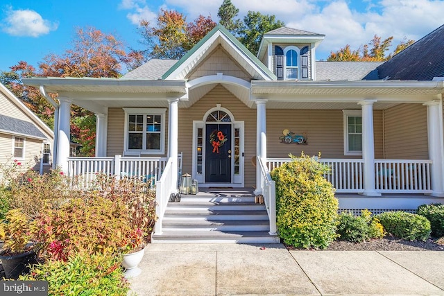 view of front facade featuring covered porch