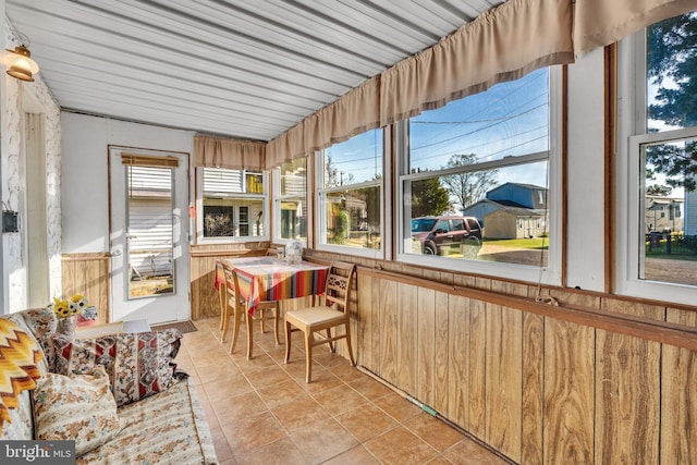 view of sunroom / solarium