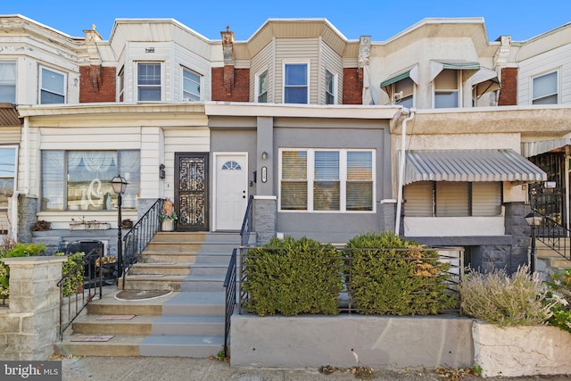 view of townhome / multi-family property