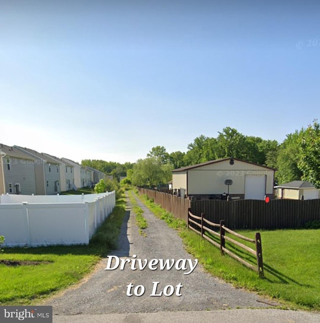 Listing photo 2 for Bird River Rd, Middle River MD 21220