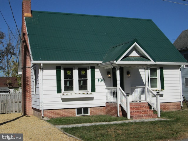 view of front of property