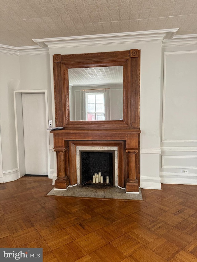 room details featuring crown molding and parquet floors