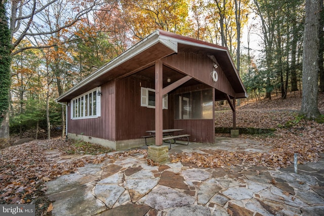 view of outbuilding