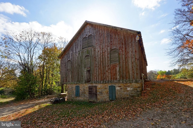 view of home's exterior