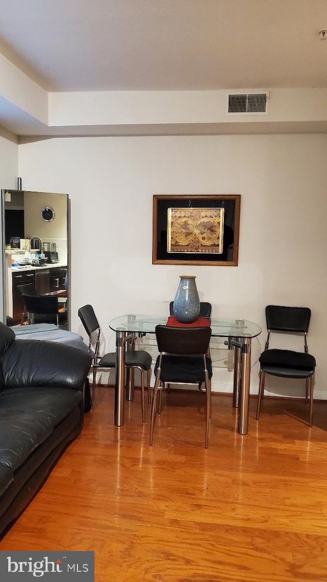 living area featuring light hardwood / wood-style flooring