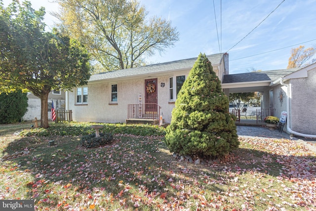 view of front of home featuring a porch