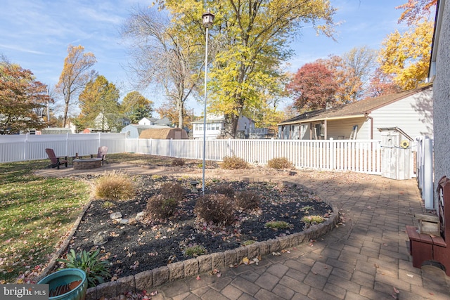 view of yard with a patio area