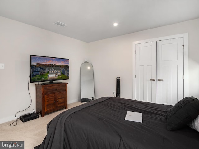 view of carpeted bedroom