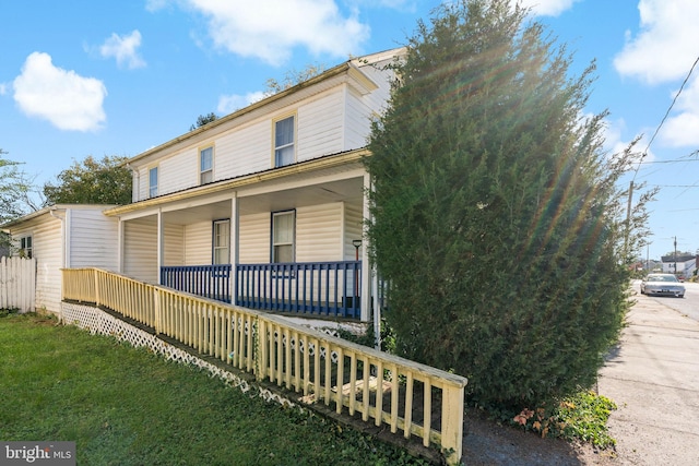 view of front of property with covered porch