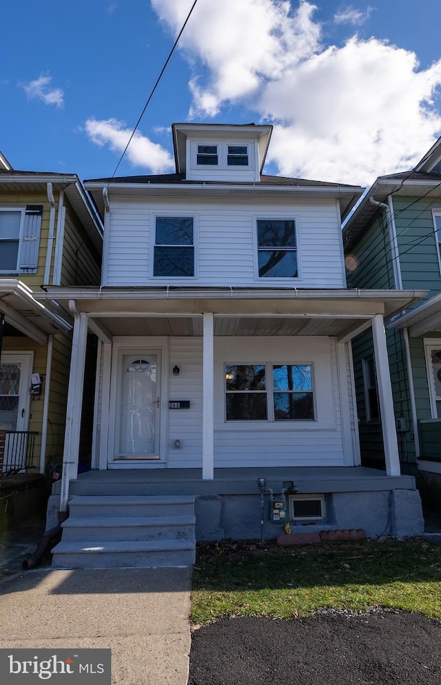 view of front facade