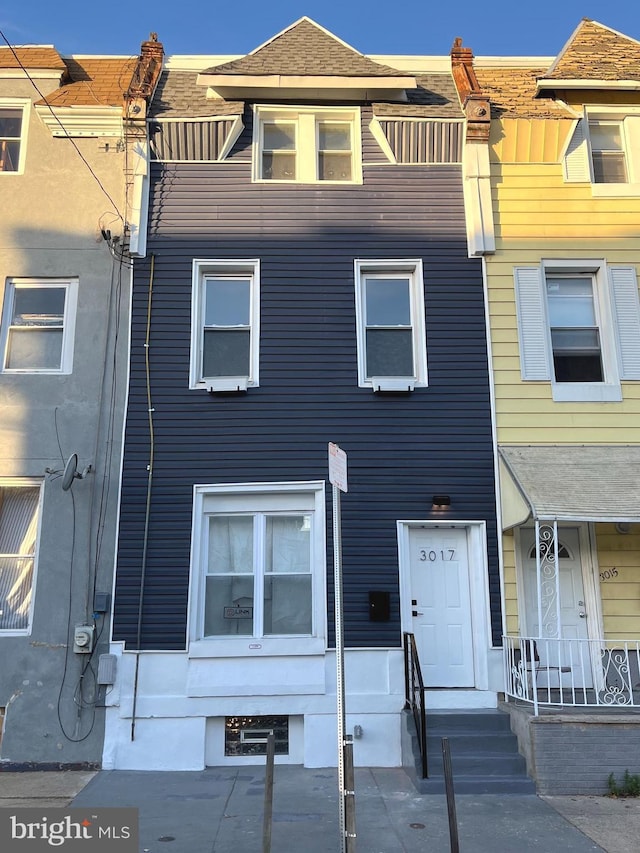 view of townhome / multi-family property