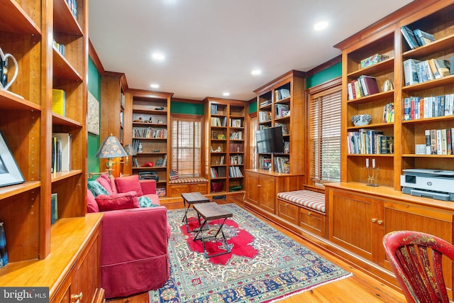 sitting room with light hardwood / wood-style floors