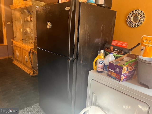 laundry room with washer / clothes dryer