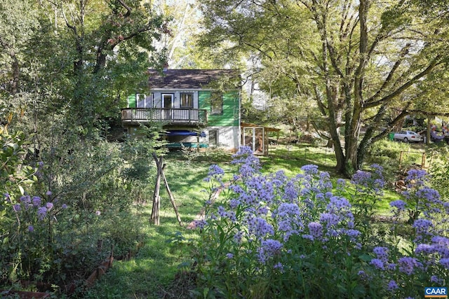 view of yard with a deck