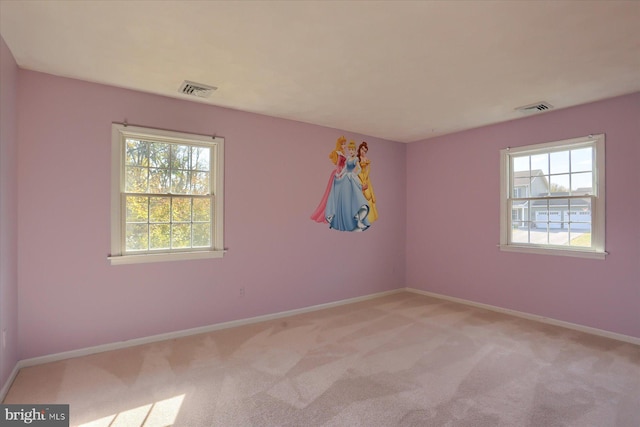 view of carpeted spare room