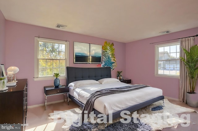 view of carpeted bedroom