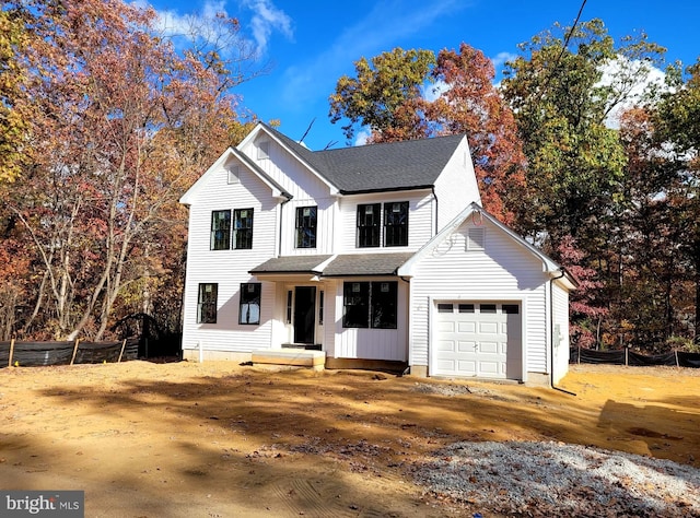 view of front property featuring a garage