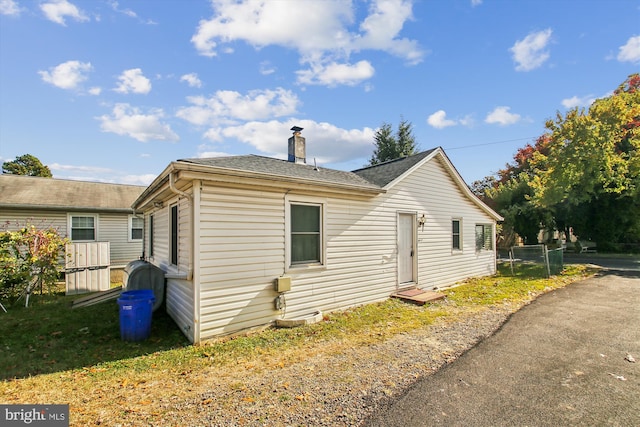 view of property exterior