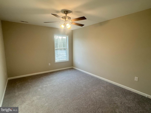 unfurnished room with carpet floors and ceiling fan