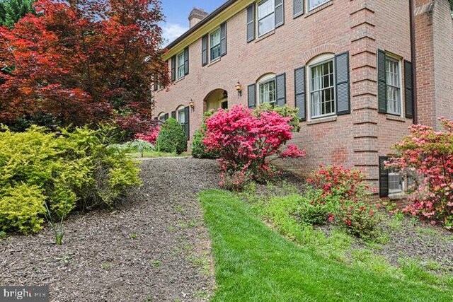 1175 Daleview Dr, Mclean, VA 22102 - exterior space featuring a chimney and brick siding