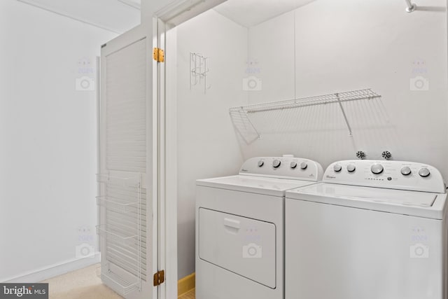 1175 Daleview Dr, Mclean, VA 22102 - clothes washing area with washing machine and clothes dryer and laundry area