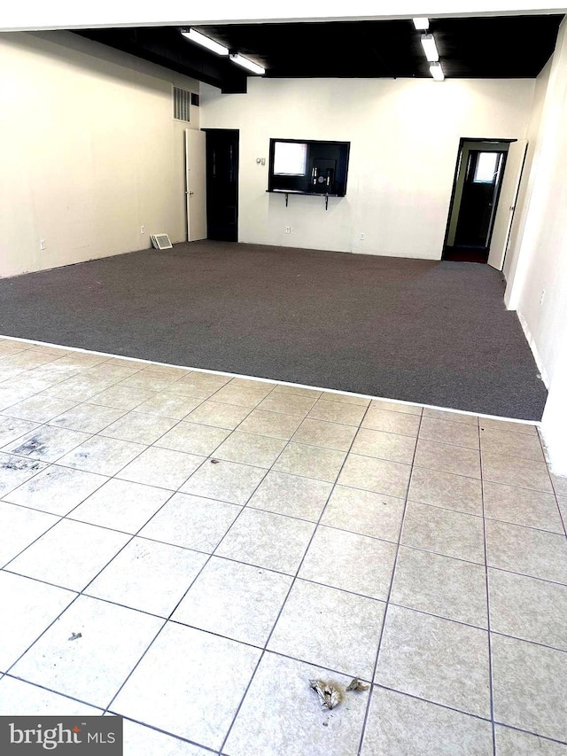 230 Holmes Rd, Holmes, PA 19043 - interior space with visible vents and carpet floors