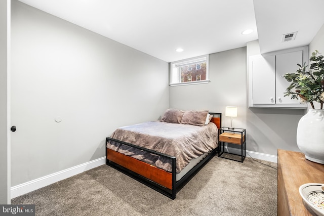 view of carpeted bedroom