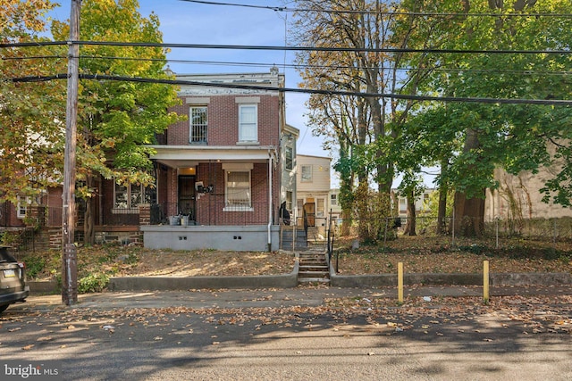 view of front facade featuring covered porch