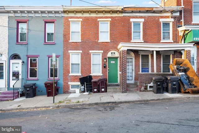 view of townhome / multi-family property