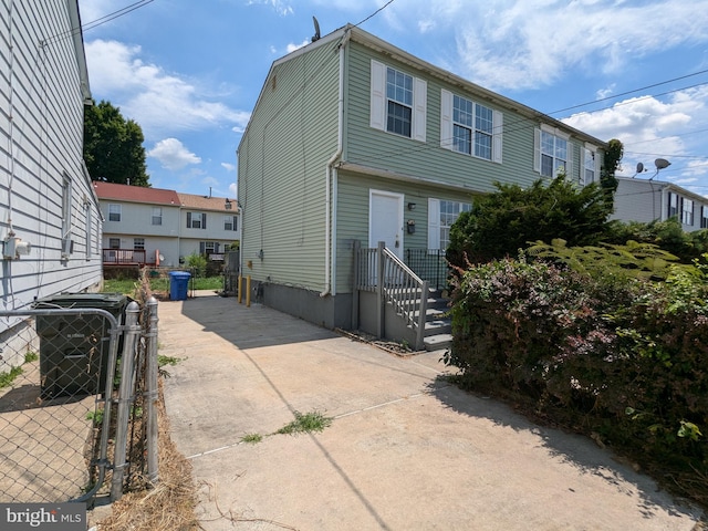 view of front of home