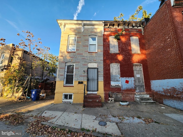 view of front of home