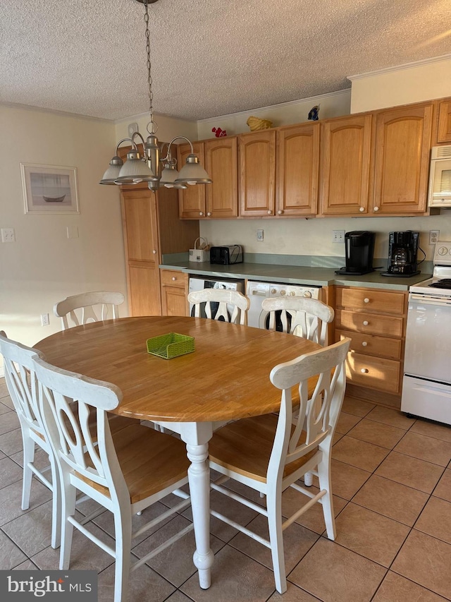 13 75th St Unit 1W, Ocean City, MD 21842 - dining room featuring light tile patterned floors, a chandelier, and a textured ceiling
