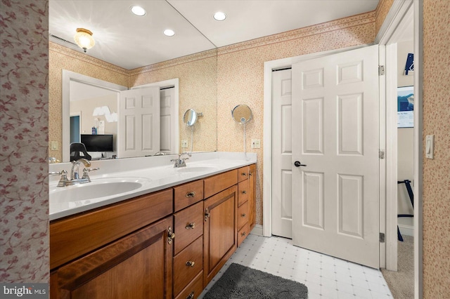 bathroom with vanity