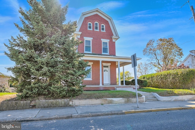 view of front of property featuring a porch