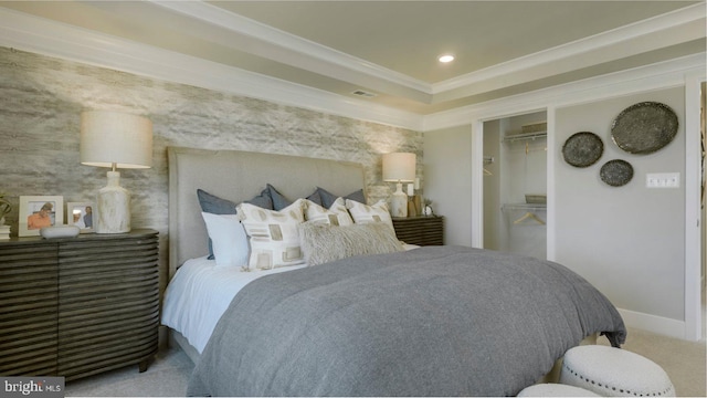 6819 Winterhill Ln, Glen Burnie, MD 21060 - carpeted bedroom featuring visible vents, recessed lighting, crown molding, a walk in closet, and baseboards