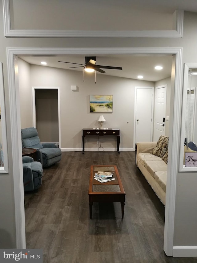 316 Thunderbird Dr, Lusby, MD 20657 - living area featuring a ceiling fan, baseboards, recessed lighting, and wood finished floors
