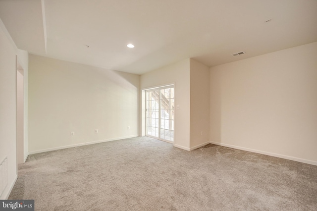 view of carpeted spare room