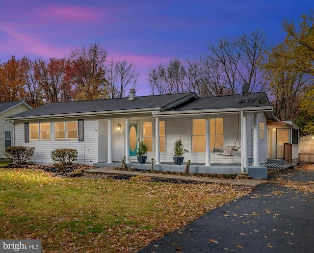 view of front of house featuring a porch