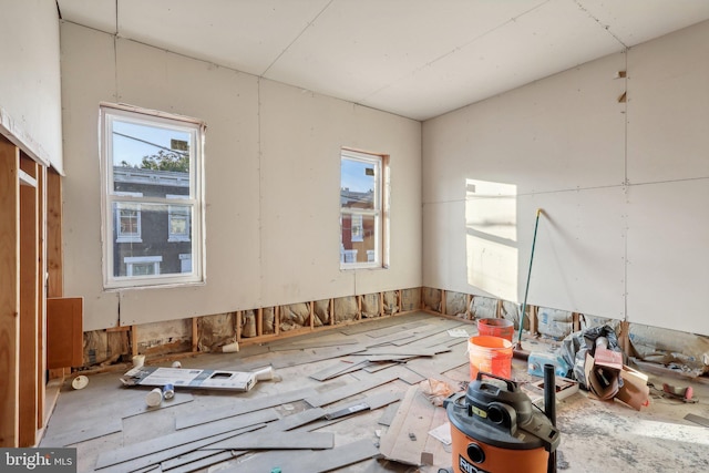 2911 N Howard St, Philadelphia, PA 19133 - miscellaneous room with a wealth of natural light