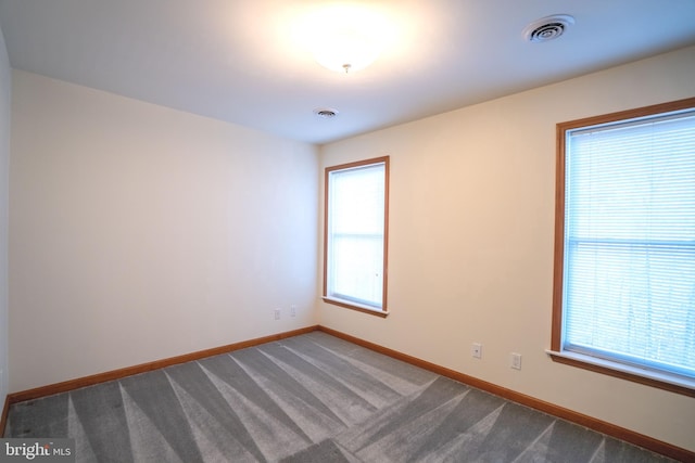 empty room with carpet