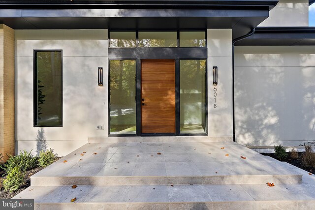 view of doorway to property